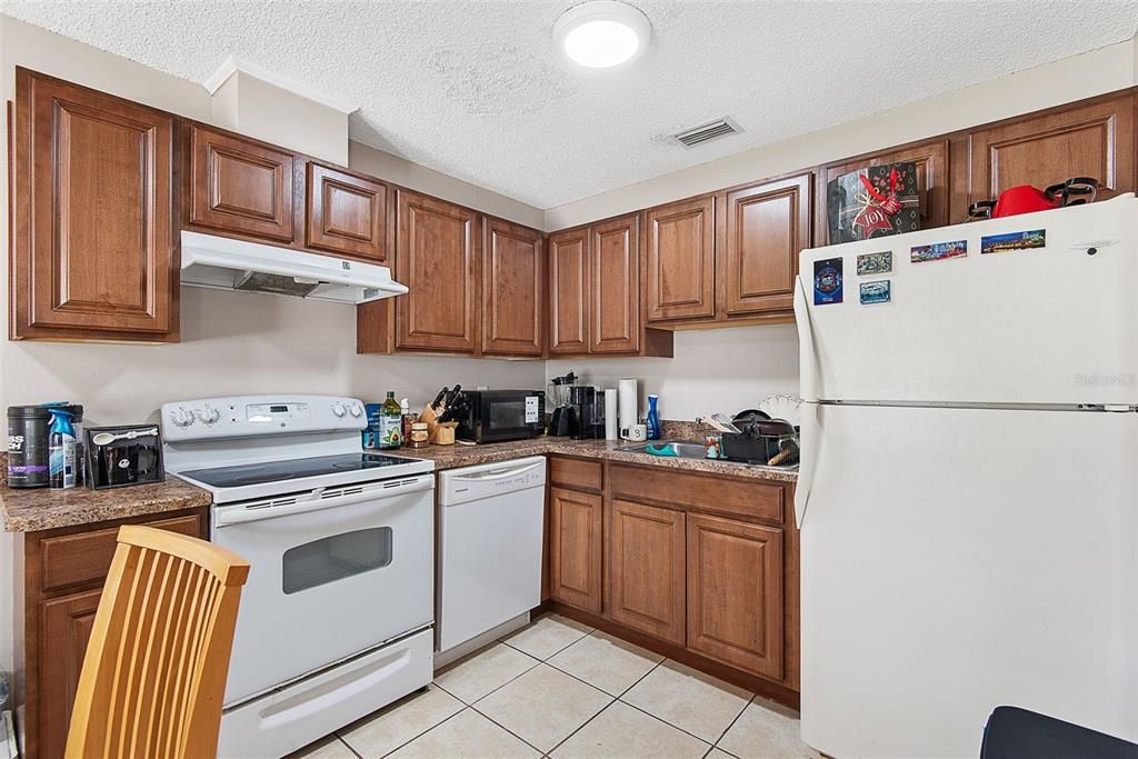 For Sale: $329,900 (4 beds, 0 baths, 1736 Square Feet)