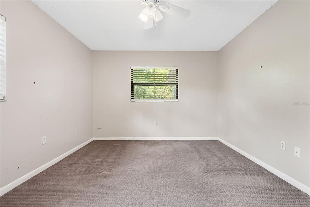 For Sale: $329,900 (4 beds, 0 baths, 1736 Square Feet)