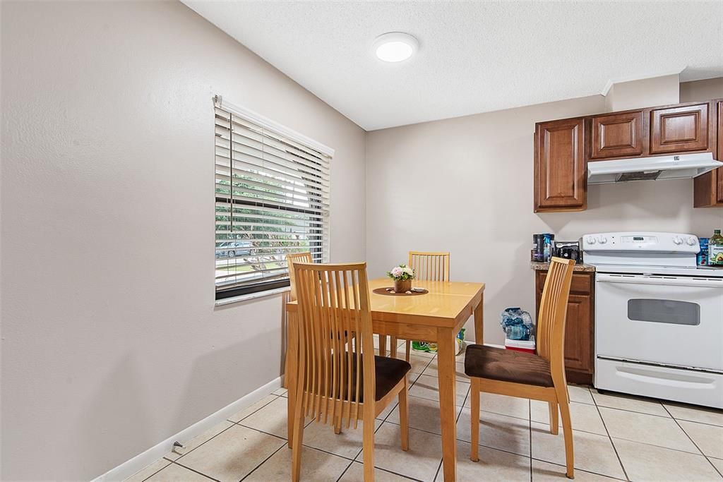 For Sale: $329,900 (4 beds, 0 baths, 1736 Square Feet)