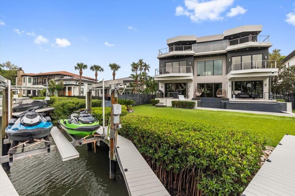 En Venta: $6,995,000 (6 camas, 6 baños, 7250 Pies cuadrados)