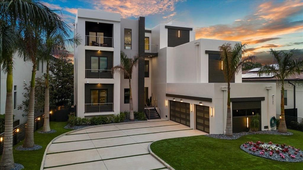 En Venta: $6,995,000 (6 camas, 6 baños, 7250 Pies cuadrados)