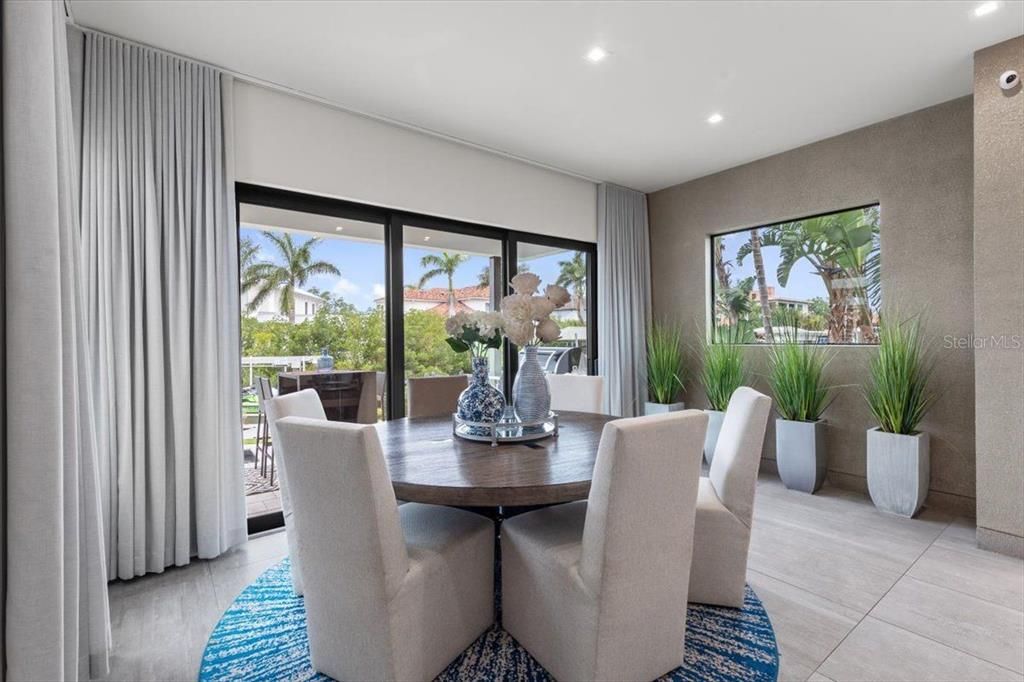 En Venta: $6,995,000 (6 camas, 6 baños, 7250 Pies cuadrados)