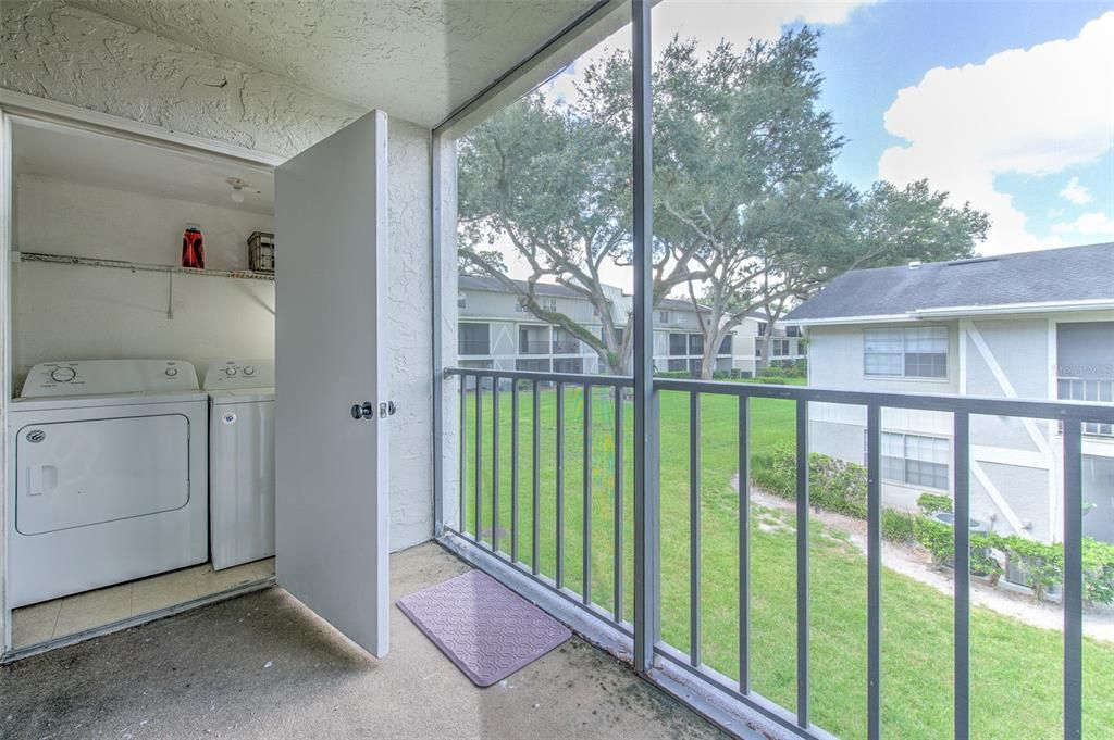 For Sale: $158,000 (2 beds, 2 baths, 1284 Square Feet)