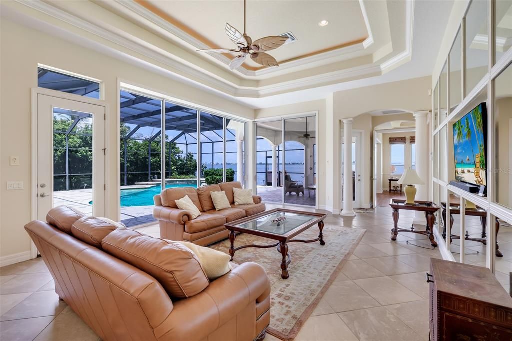 For Sale: $2,990,000 (3 beds, 3 baths, 3779 Square Feet)
