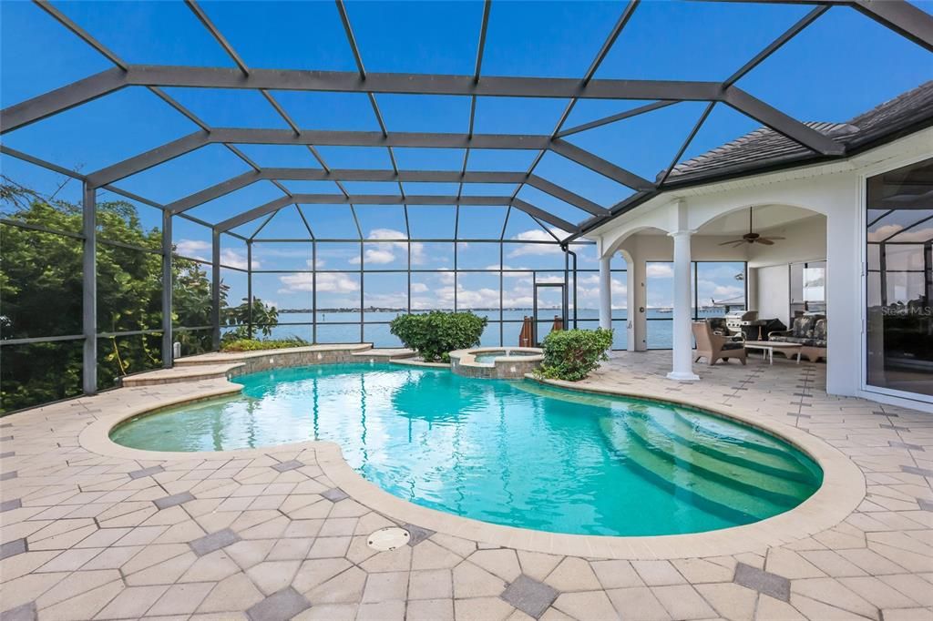 For Sale: $2,990,000 (3 beds, 3 baths, 3779 Square Feet)