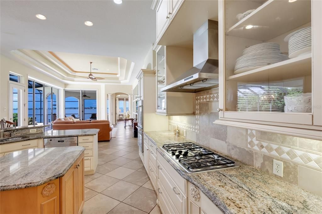 For Sale: $2,990,000 (3 beds, 3 baths, 3779 Square Feet)