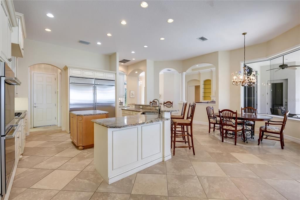 For Sale: $2,990,000 (3 beds, 3 baths, 3779 Square Feet)