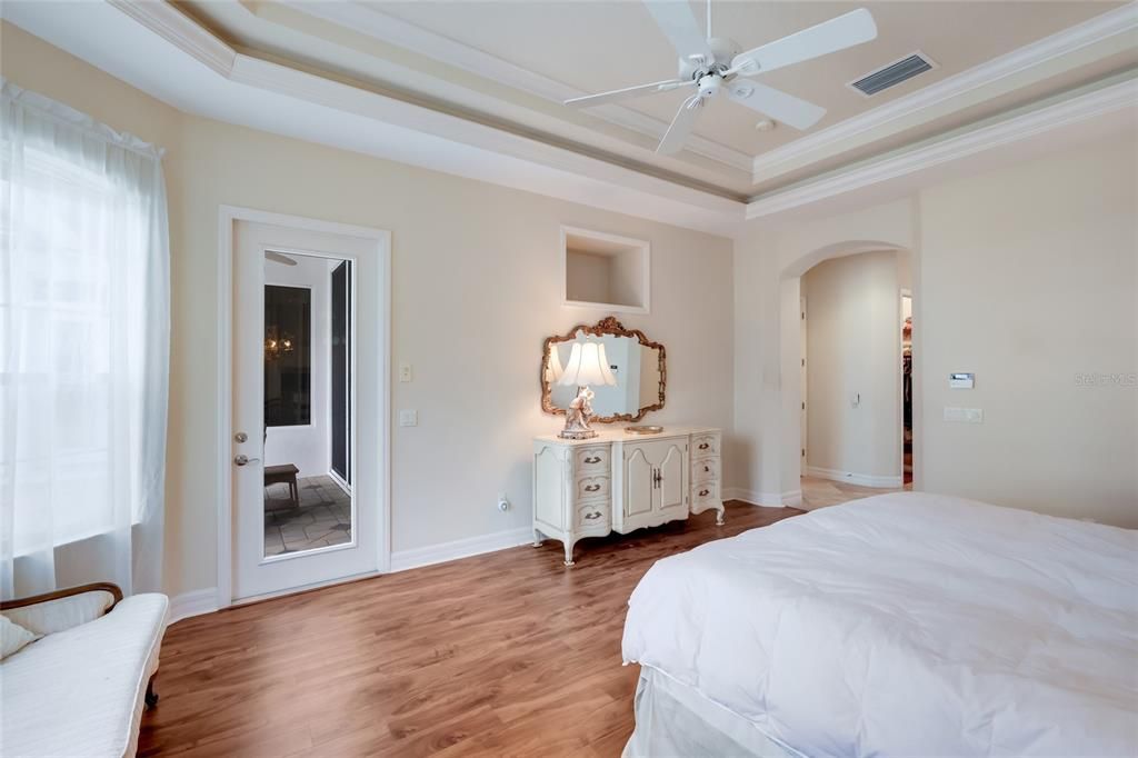 For Sale: $2,990,000 (3 beds, 3 baths, 3779 Square Feet)