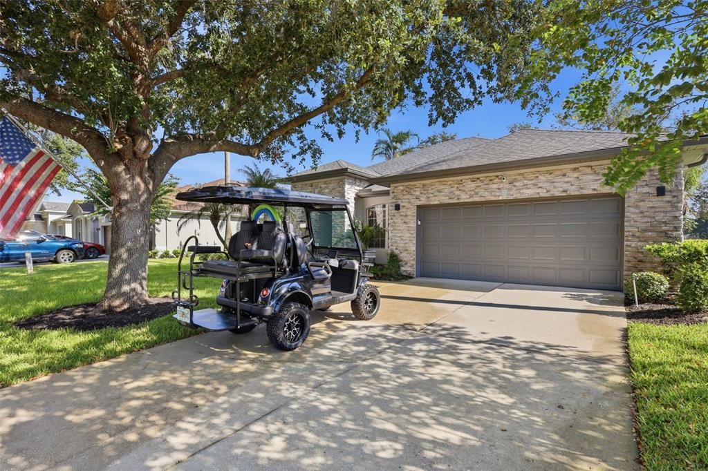 For Sale: $439,900 (4 beds, 3 baths, 2166 Square Feet)