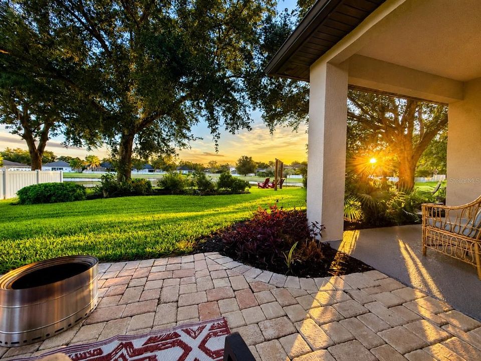 For Sale: $439,900 (4 beds, 3 baths, 2166 Square Feet)