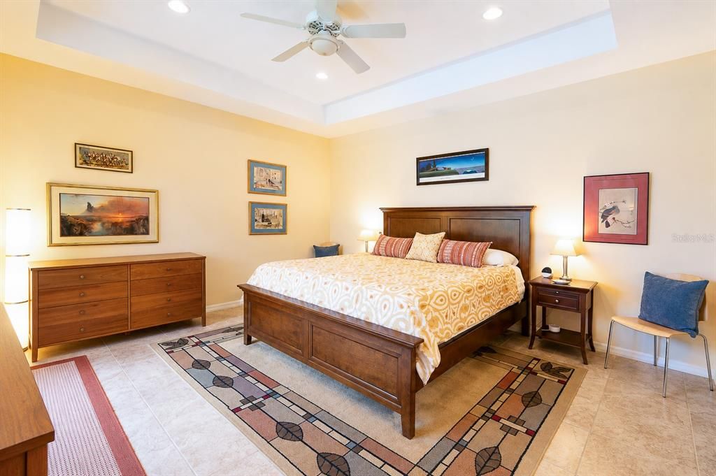 For Sale: $629,500 (2 beds, 2 baths, 2095 Square Feet)