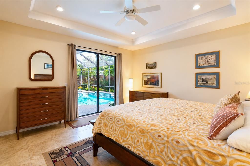 For Sale: $629,500 (2 beds, 2 baths, 2095 Square Feet)