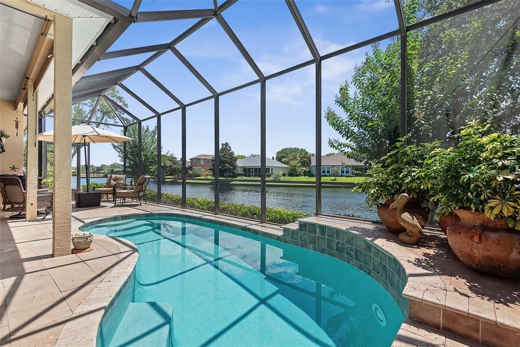 For Sale: $699,500 (5 beds, 3 baths, 2600 Square Feet)