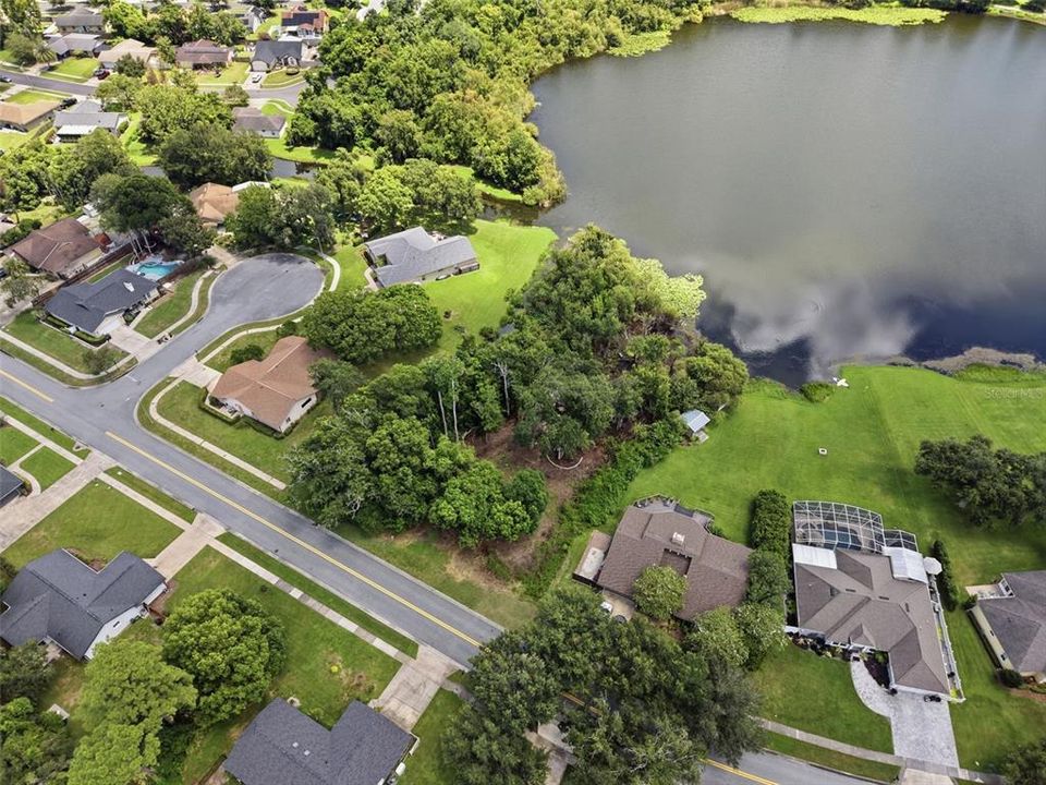 待售: $164,900 (0.91 acres)