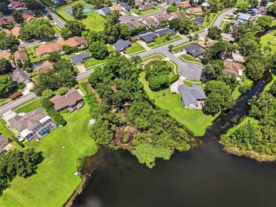 待售: $164,900 (0.91 acres)