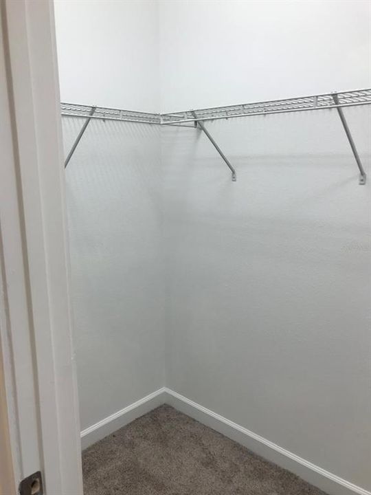 For Rent: $2,800 (4 beds, 3 baths, 2044 Square Feet)