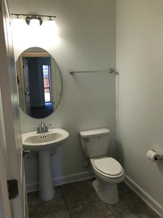 For Rent: $2,800 (4 beds, 3 baths, 2044 Square Feet)