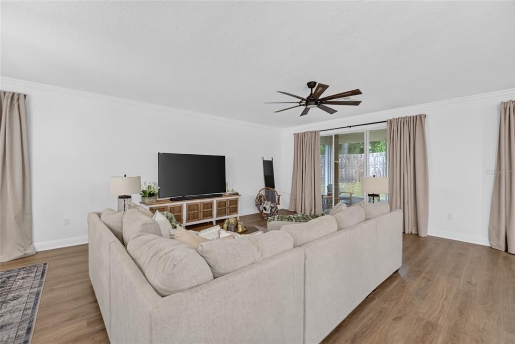 На продажу: $479,000 (4 спален, 3 ванн, 2516 Квадратных фут)