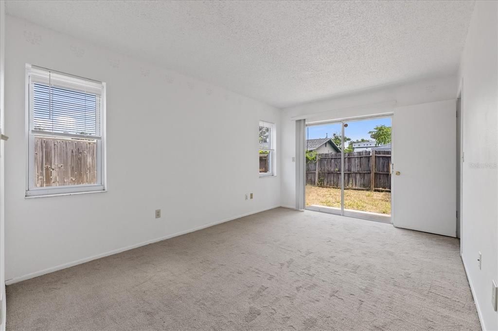 En Venta: $279,000 (3 camas, 2 baños, 1046 Pies cuadrados)