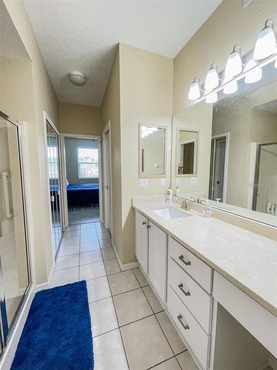 For Rent: $4,250 (3 beds, 2 baths, 1383 Square Feet)