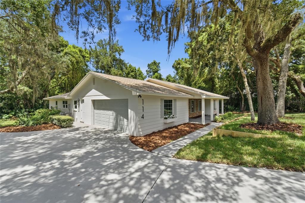For Sale: $798,911 (4 beds, 2 baths, 2300 Square Feet)