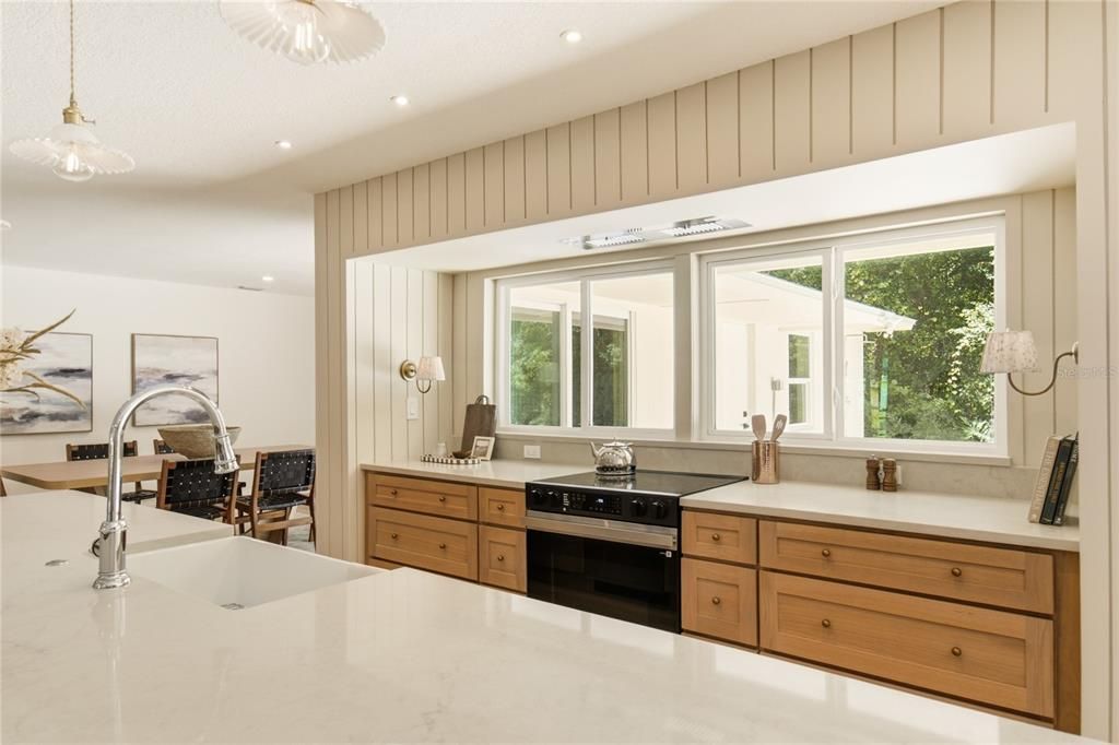 For Sale: $798,911 (4 beds, 2 baths, 2300 Square Feet)