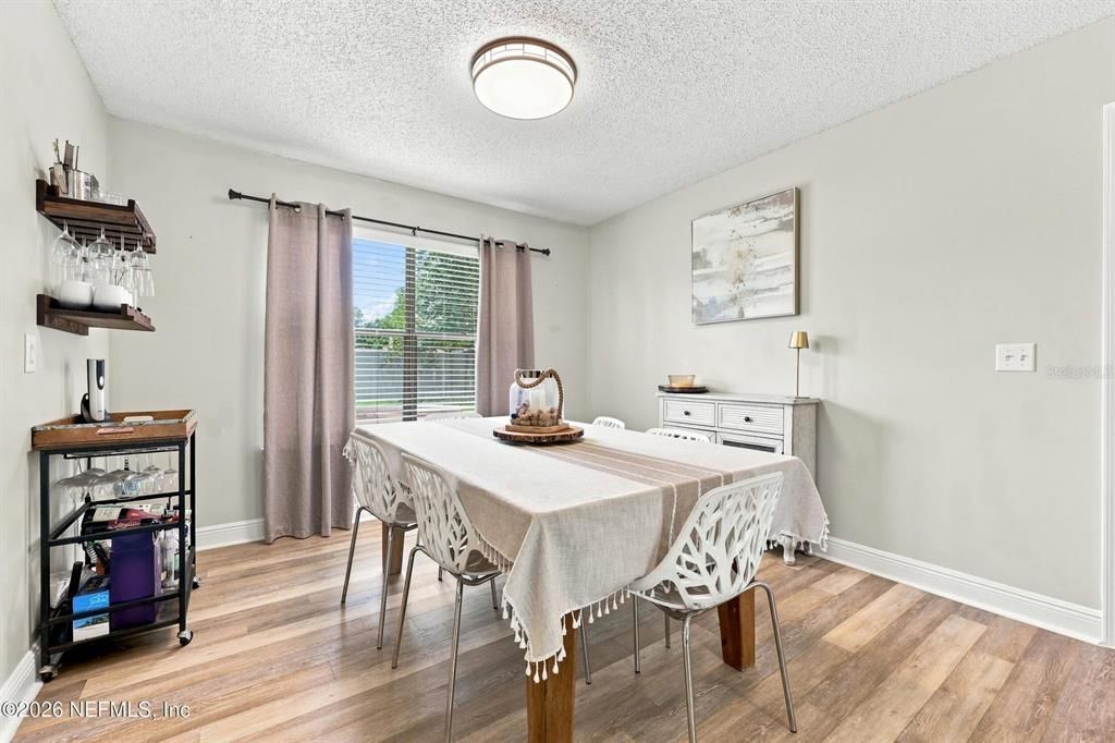 For Sale: $415,000 (3 beds, 2 baths, 1813 Square Feet)