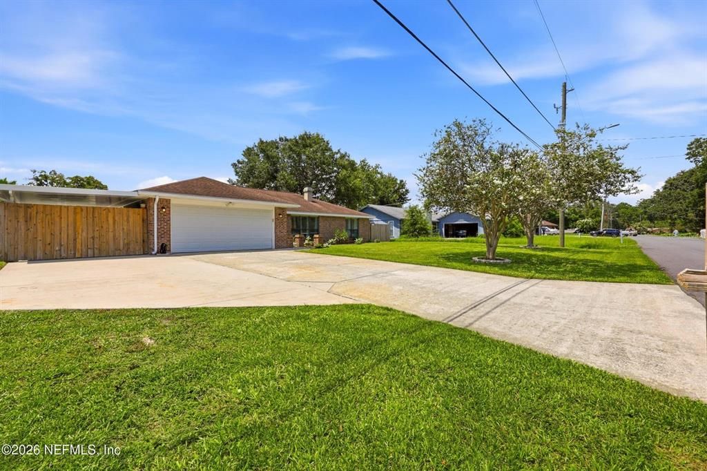 For Sale: $415,000 (3 beds, 2 baths, 1813 Square Feet)
