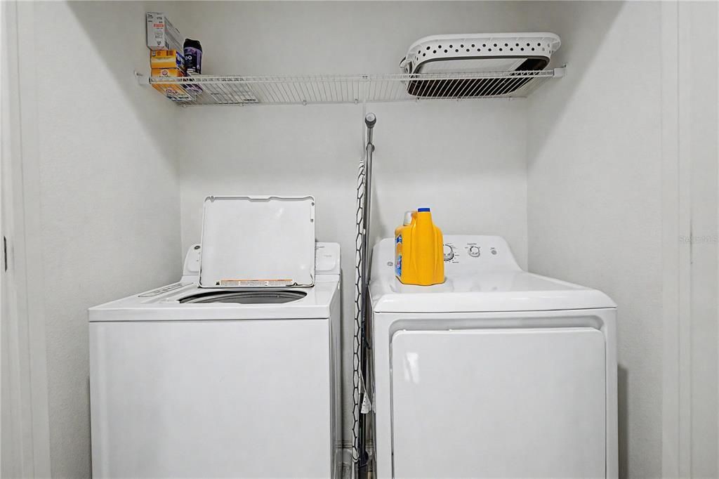 For Sale: $249,900 (3 beds, 2 baths, 1400 Square Feet)