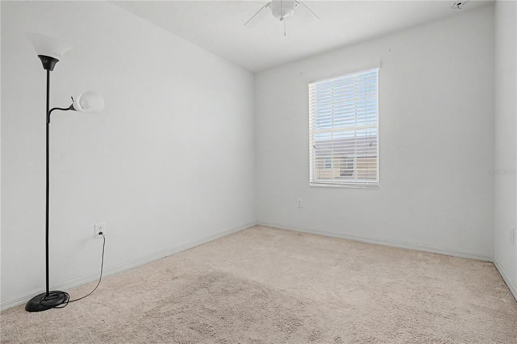 For Sale: $249,900 (3 beds, 2 baths, 1400 Square Feet)