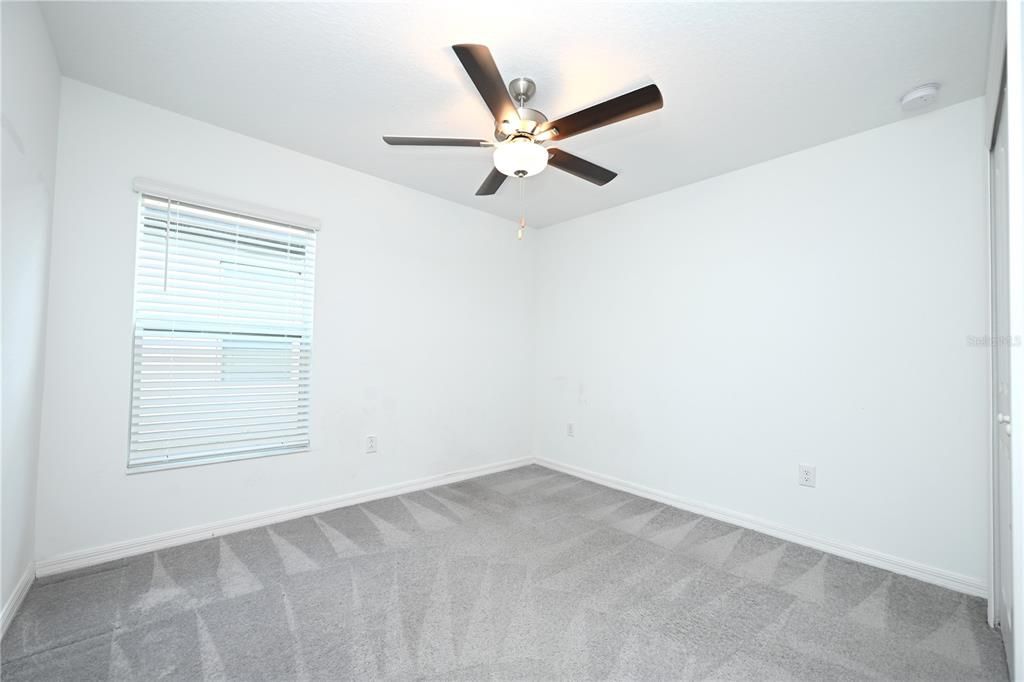 For Rent: $2,260 (4 beds, 2 baths, 1815 Square Feet)