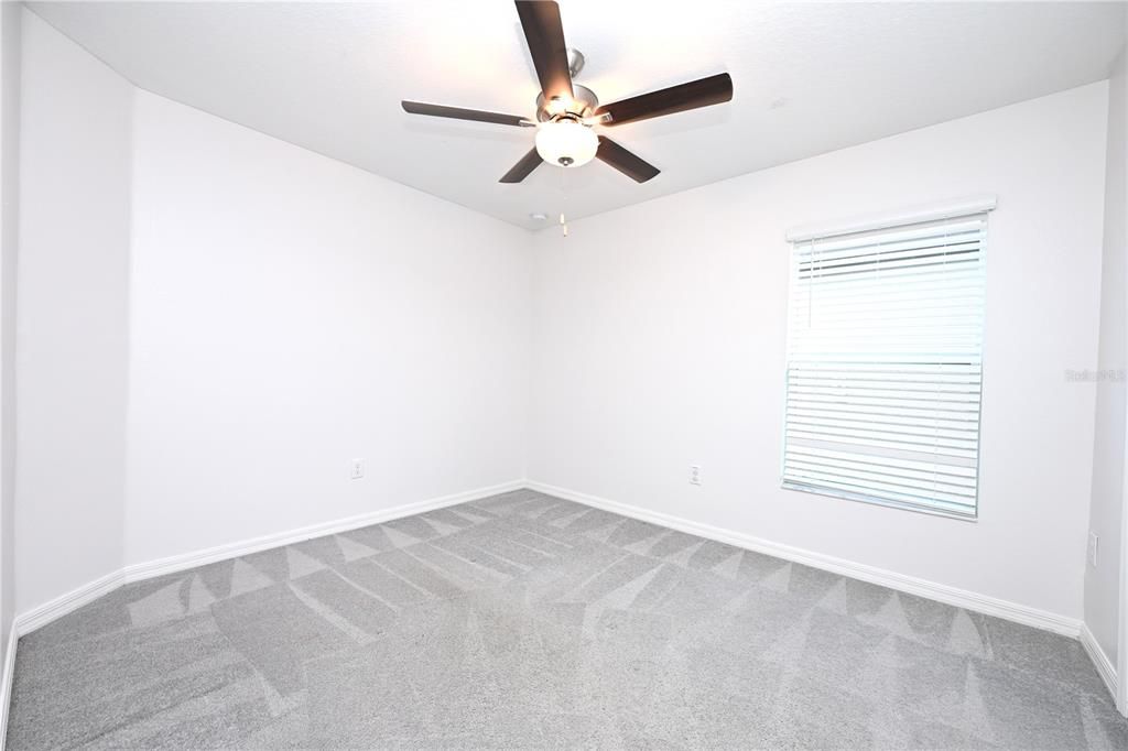 For Rent: $2,260 (4 beds, 2 baths, 1815 Square Feet)