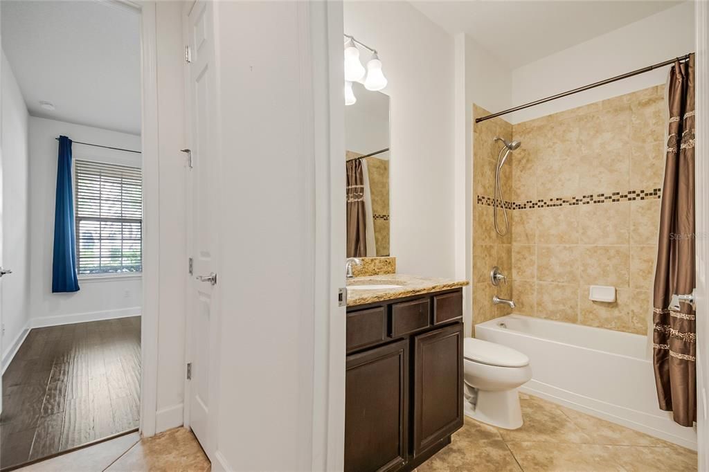 For Sale: $619,900 (3 beds, 2 baths, 1946 Square Feet)