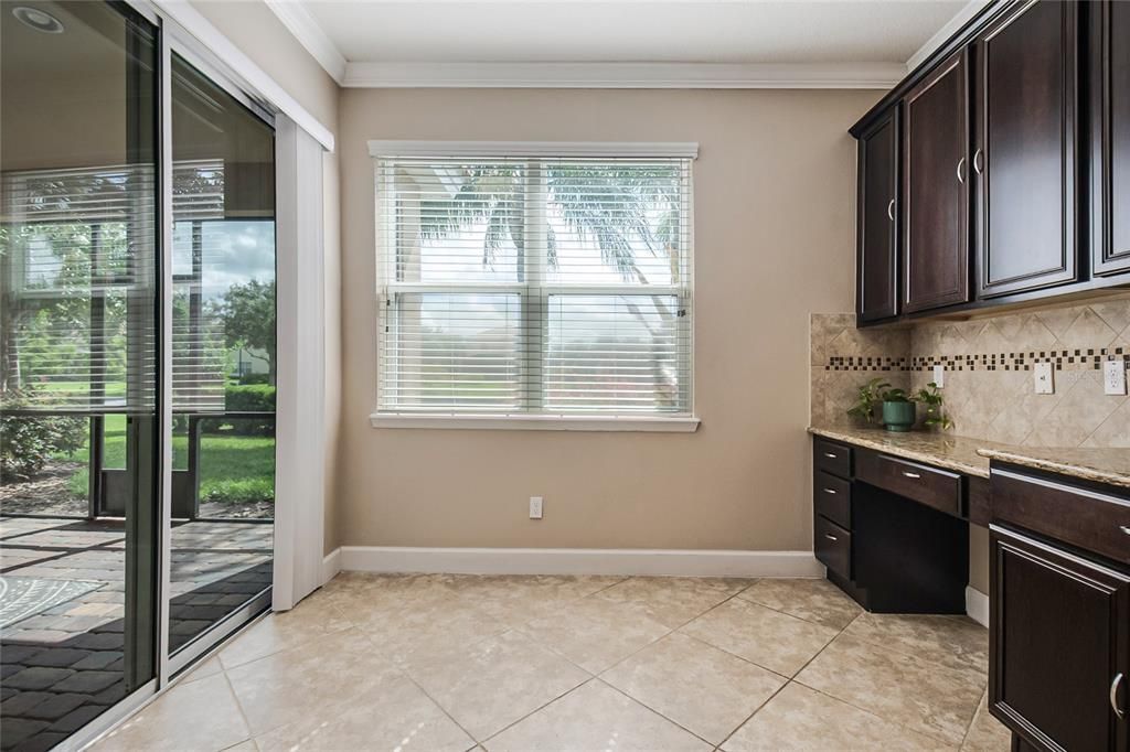 For Sale: $619,900 (3 beds, 2 baths, 1946 Square Feet)