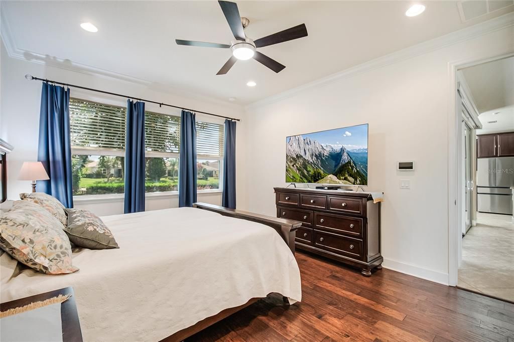 For Sale: $619,900 (3 beds, 2 baths, 1946 Square Feet)
