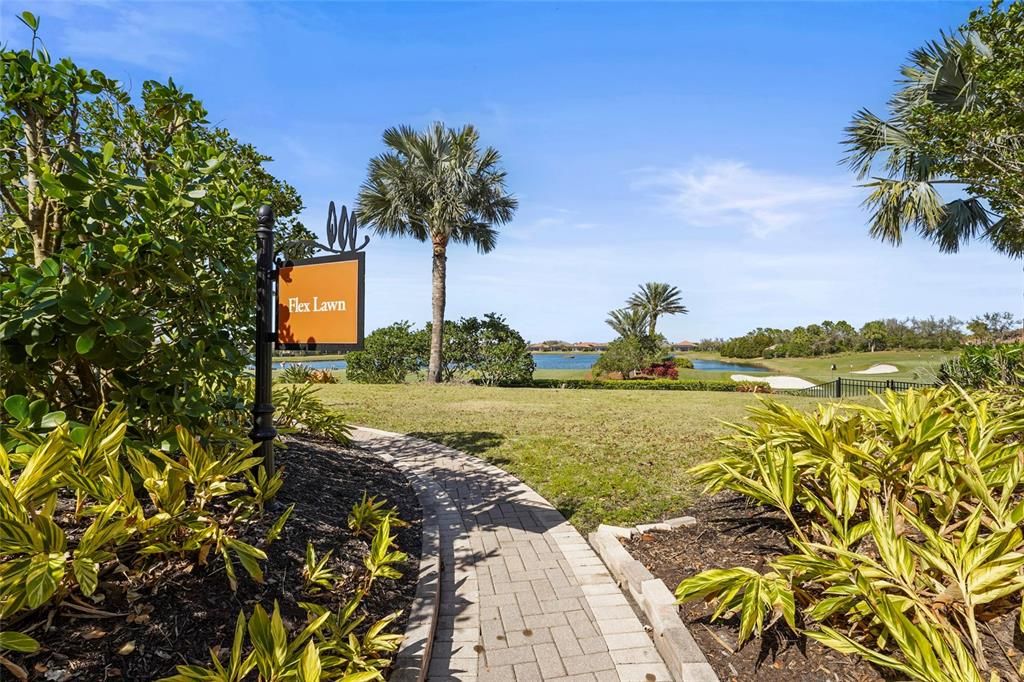 For Sale: $729,900 (3 beds, 3 baths, 2307 Square Feet)