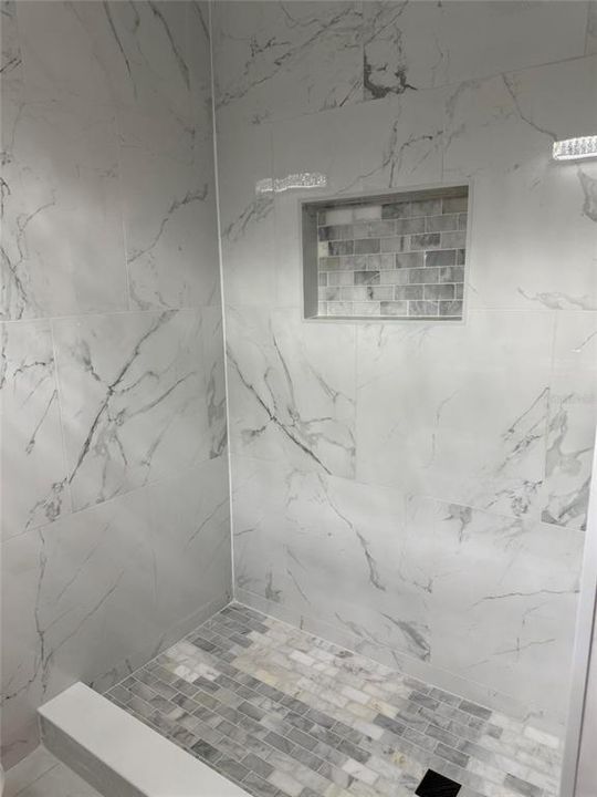 На продажу: $349,995 (3 спален, 2 ванн, 1360 Квадратных фут)