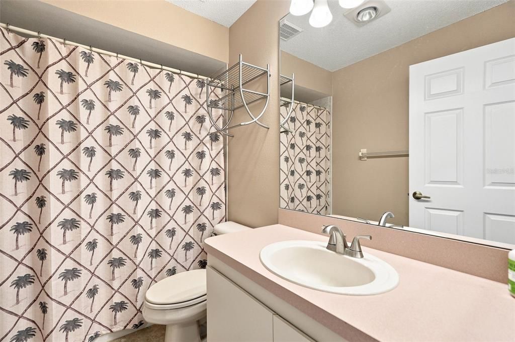 For Sale: $269,900 (2 beds, 2 baths, 1503 Square Feet)