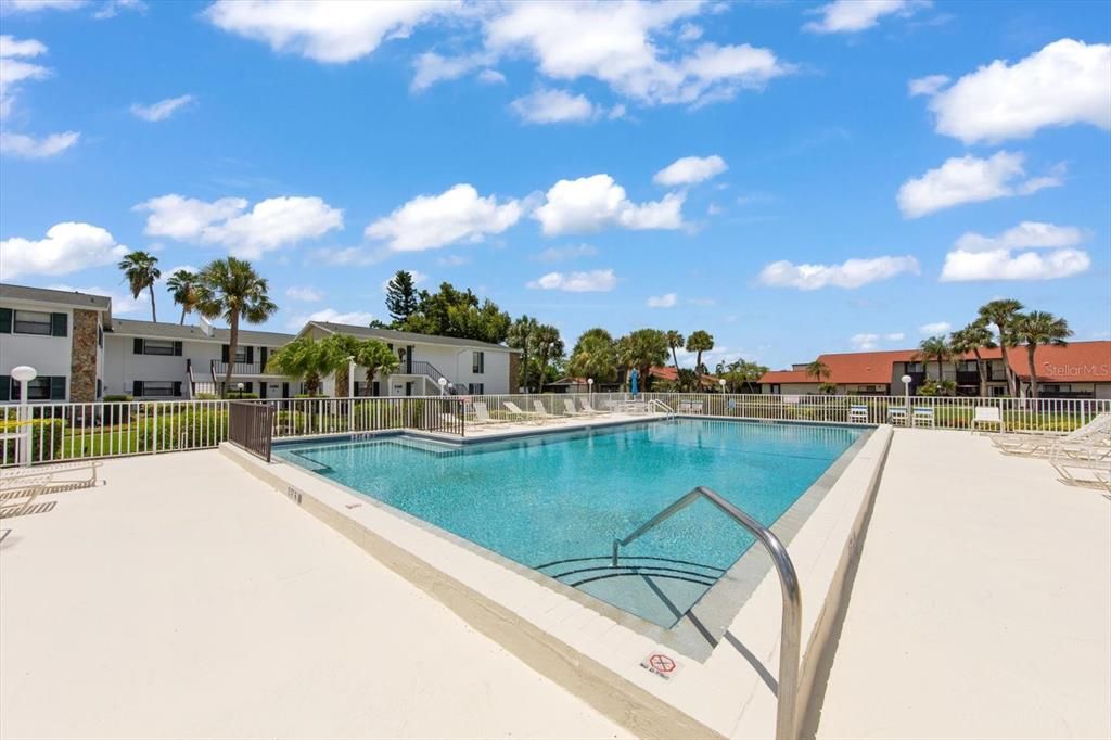 For Sale: $175,000 (2 beds, 2 baths, 1280 Square Feet)