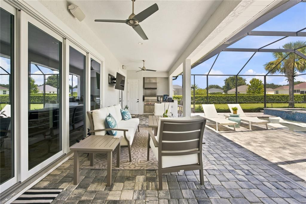 For Sale: $1,299,999 (4 beds, 3 baths, 3002 Square Feet)