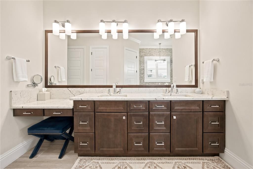 For Sale: $1,299,999 (4 beds, 3 baths, 3002 Square Feet)