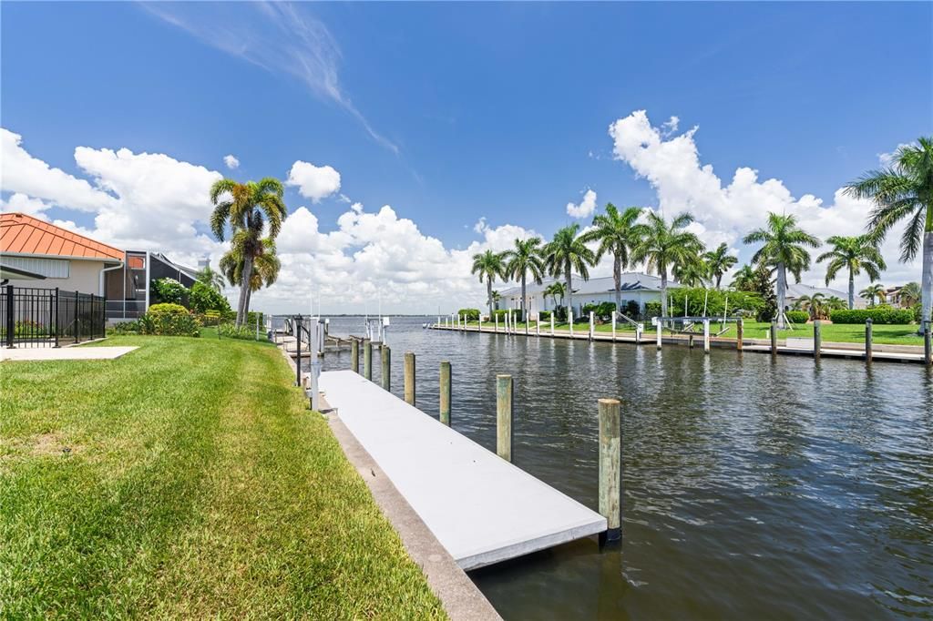 For Sale: $785,000 (3 beds, 2 baths, 2234 Square Feet)