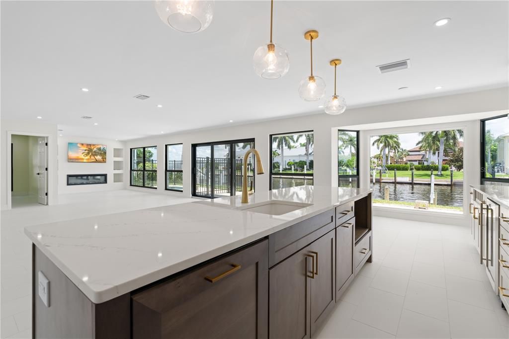 For Sale: $785,000 (3 beds, 2 baths, 2234 Square Feet)