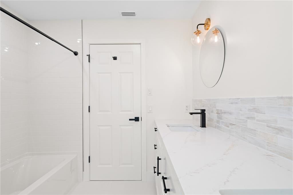 For Sale: $785,000 (3 beds, 2 baths, 2234 Square Feet)