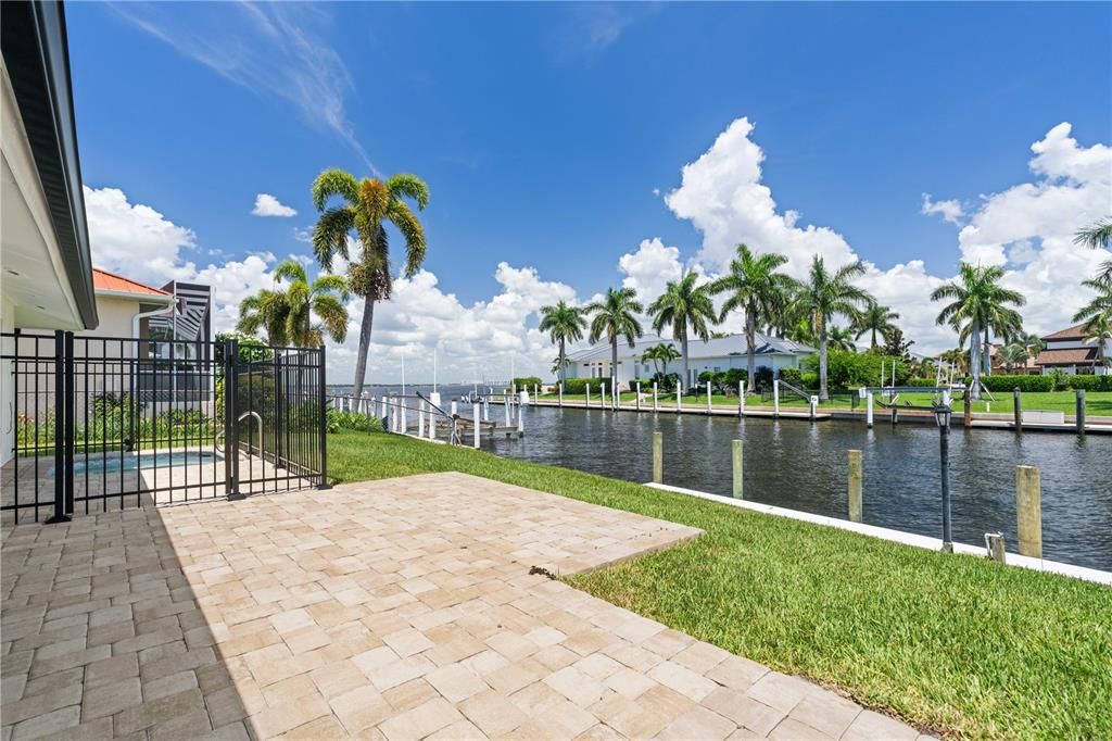 For Sale: $785,000 (3 beds, 2 baths, 2234 Square Feet)