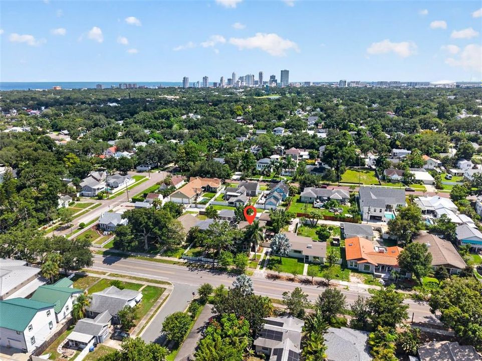En Venta: $849,000 (3 camas, 1 baños, 2168 Pies cuadrados)