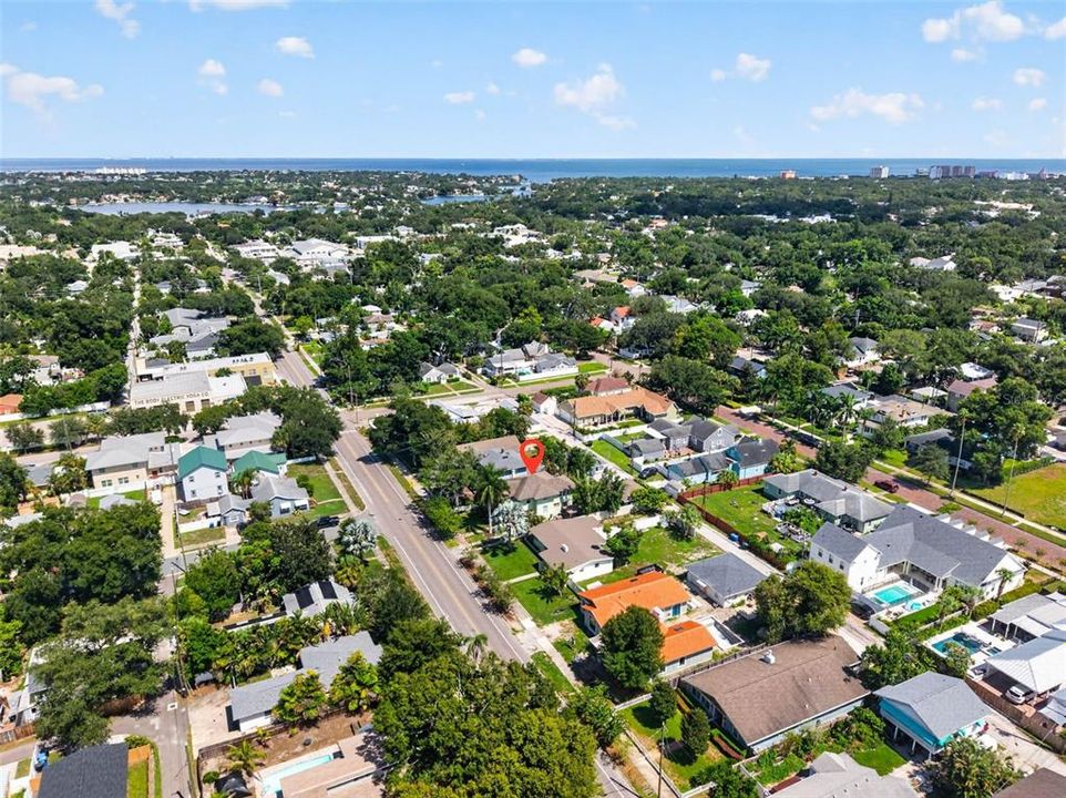 En Venta: $849,000 (3 camas, 1 baños, 2168 Pies cuadrados)