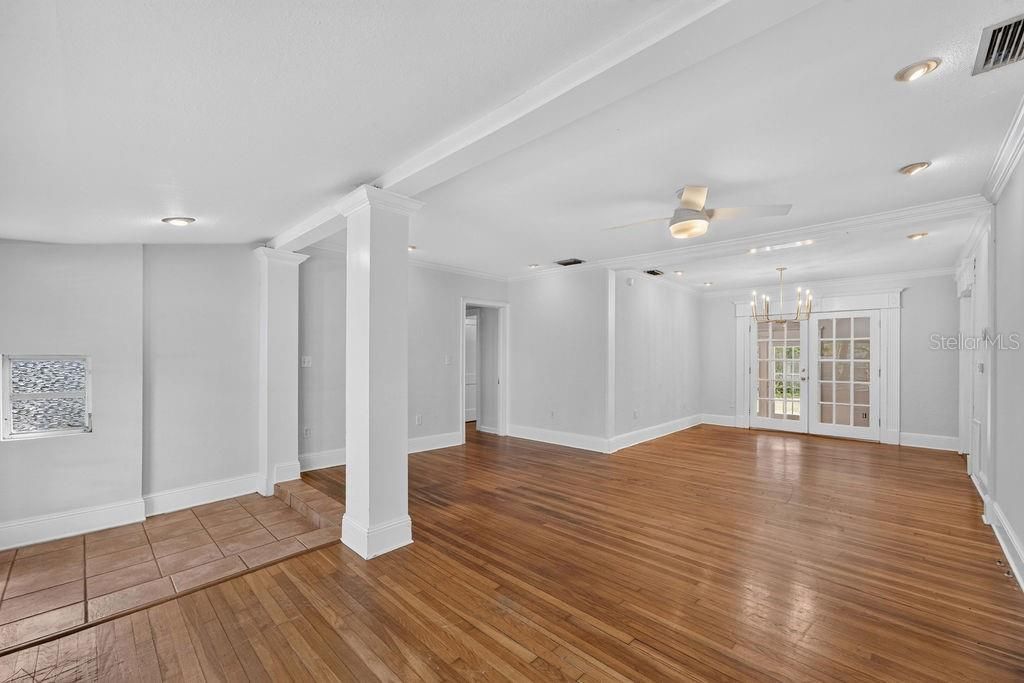 待售: $799,000 (4 贝兹, 3 浴室, 2155 平方英尺)
