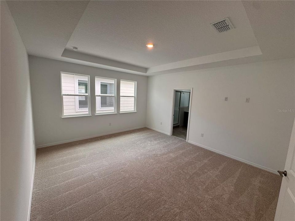 For Rent: $3,800 (5 beds, 4 baths, 2841 Square Feet)