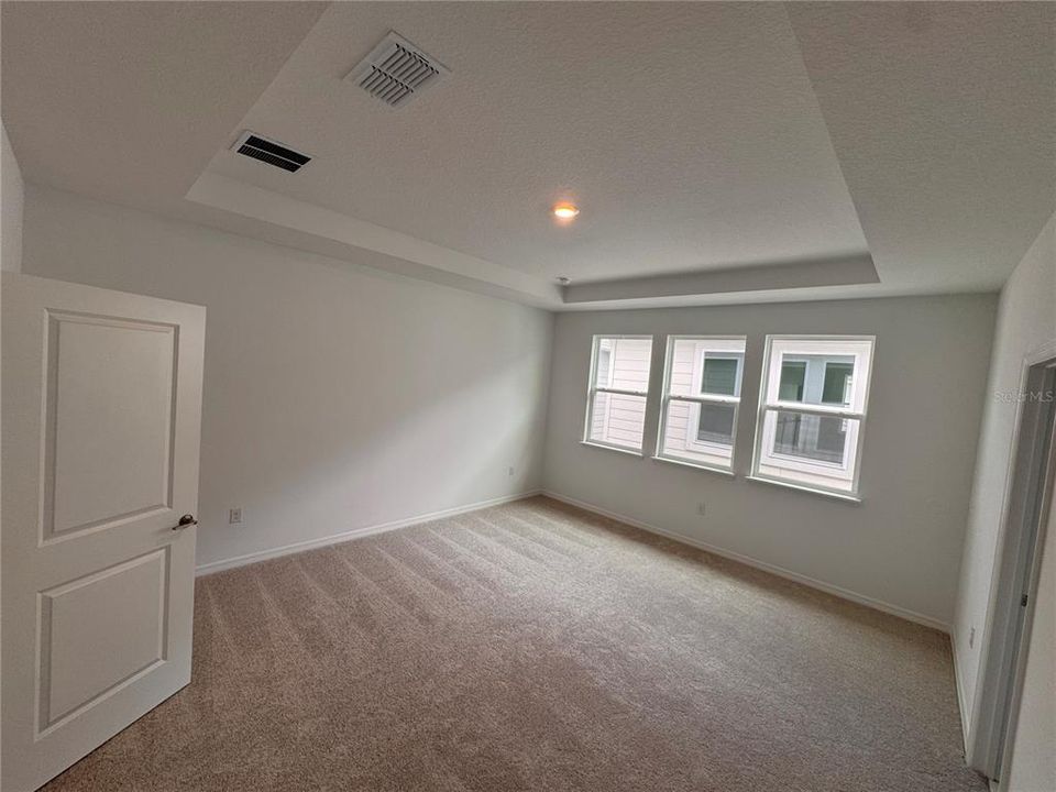 For Rent: $3,800 (5 beds, 4 baths, 2841 Square Feet)